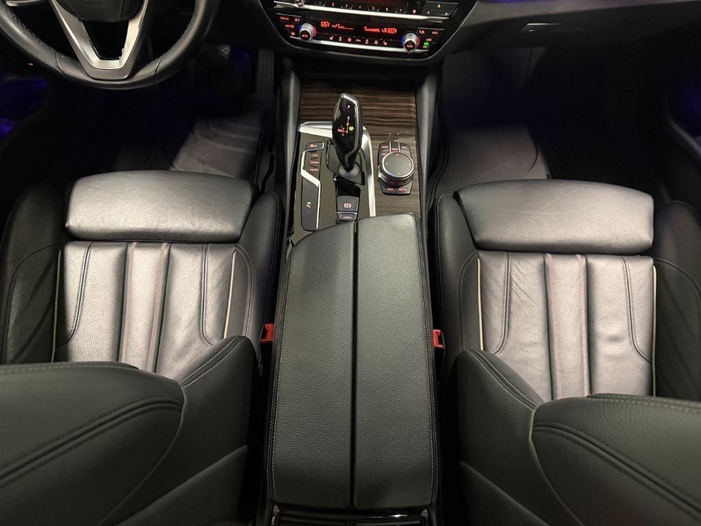 BMW 5-Series 540i 2018