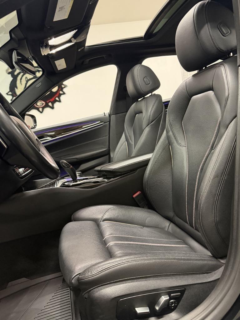 BMW 5-Series 540i 2018