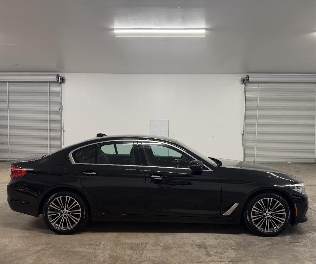 BMW 5-Series 540i 2018