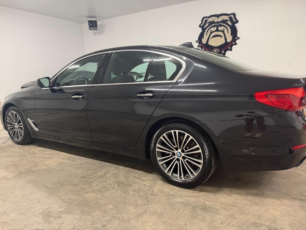 BMW 5-Series 540i 2018