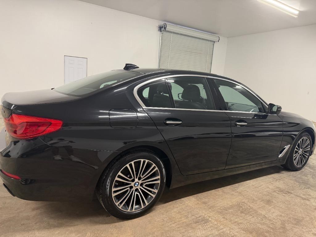BMW 5-Series 540i 2018
