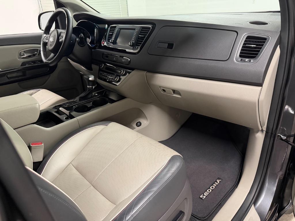 Kia Sedona EX 2018