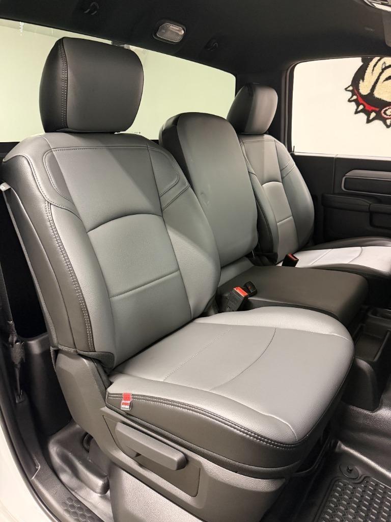RAM 2500 ST 4WD 2024