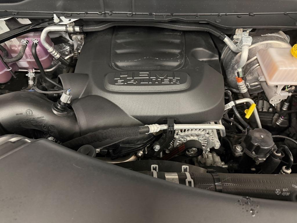 RAM 2500 ST 4WD 2024