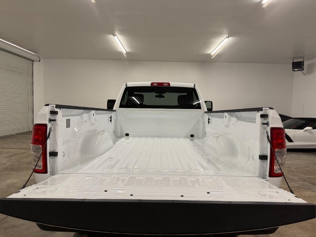 RAM 2500 ST 4WD 2024