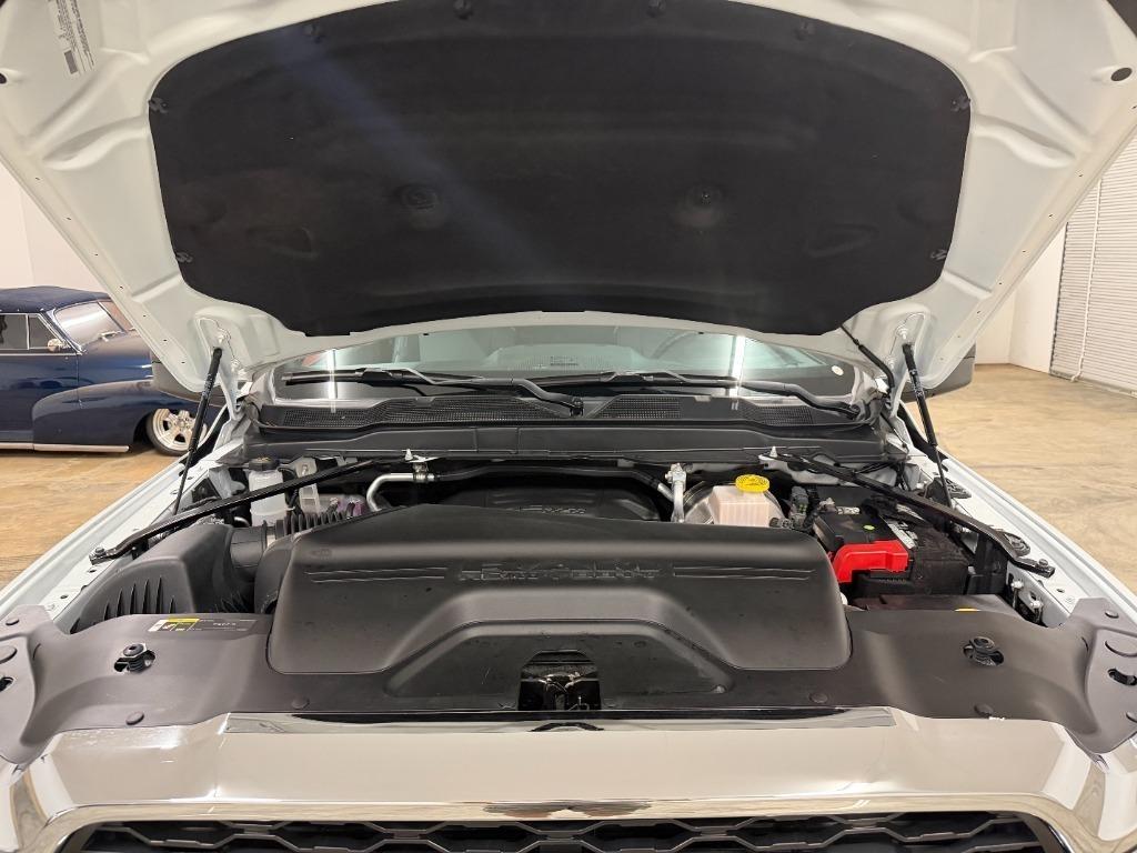RAM 2500 ST 4WD 2024