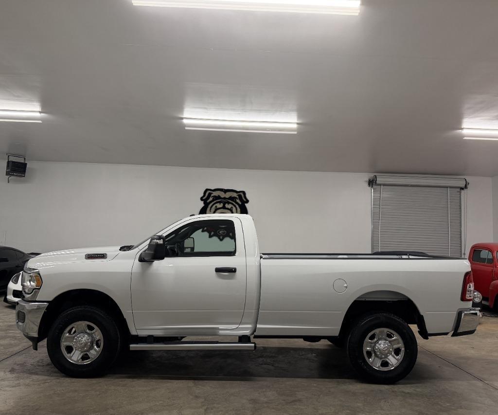 RAM 2500 ST 4WD 2024