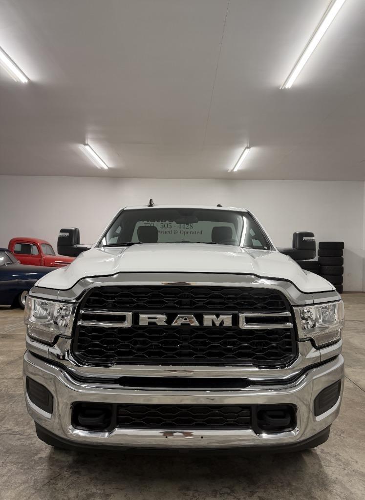 RAM 2500 ST 4WD 2024