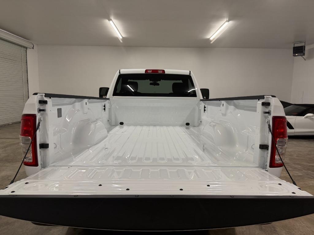 RAM 2500 ST 4WD 2024