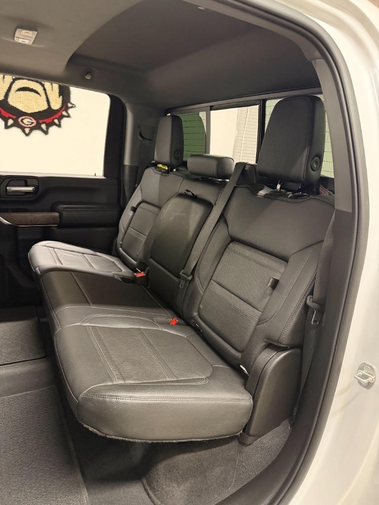 GMC Sierra 2500HD Denali Crew Cab 4WD SB 2022