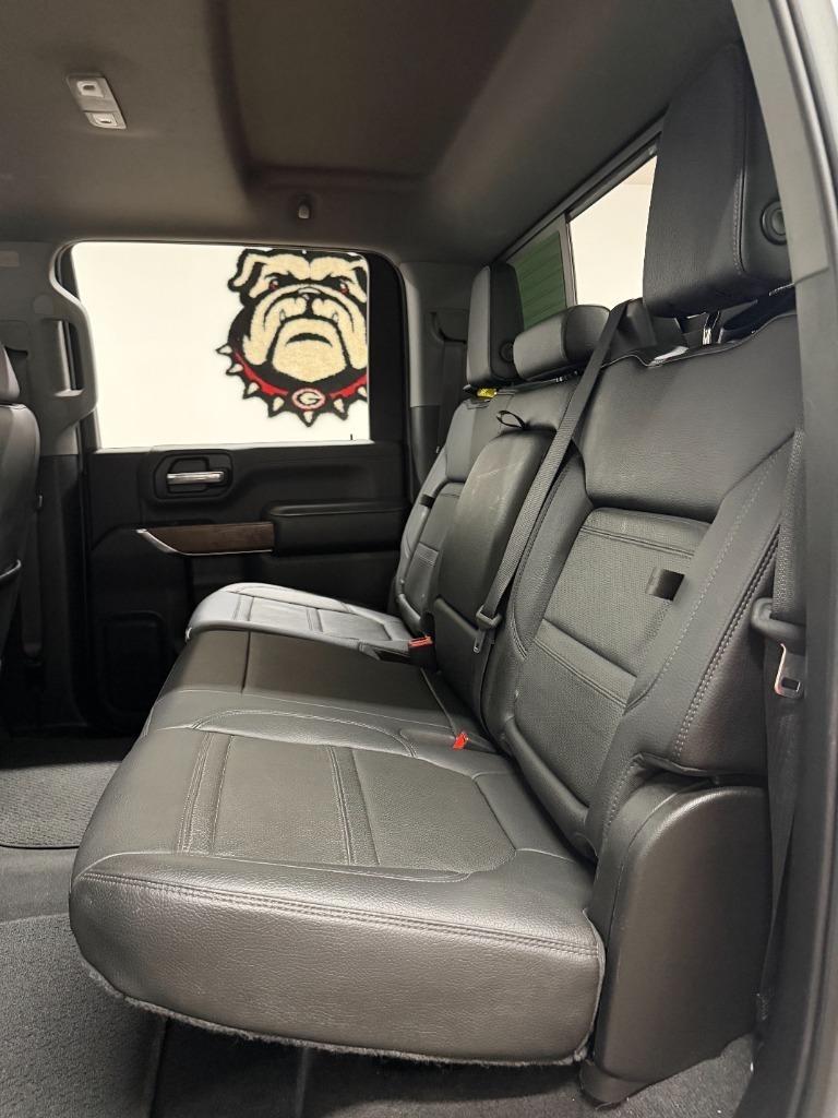 GMC Sierra 2500HD Denali Crew Cab 4WD SB 2022