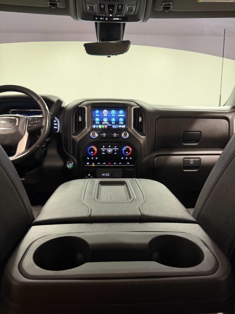 GMC Sierra 2500HD Denali Crew Cab 4WD SB 2022