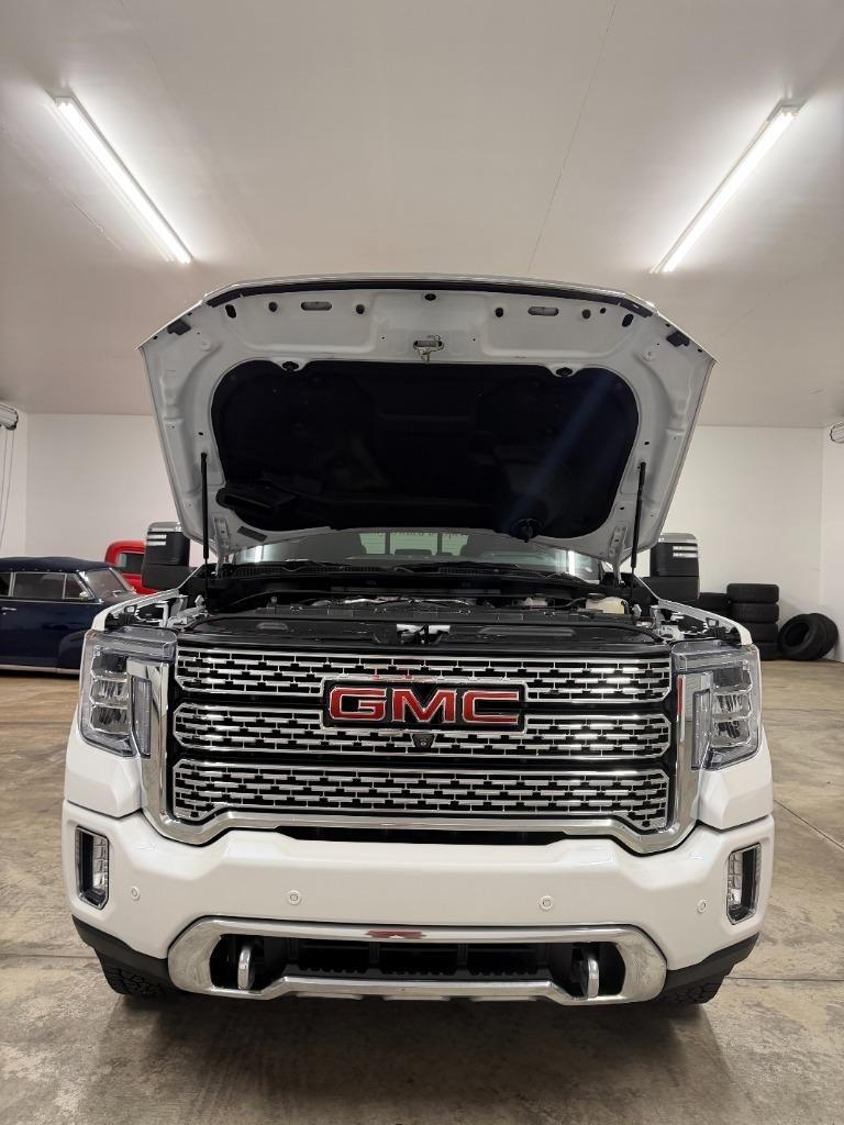 GMC Sierra 2500HD Denali Crew Cab 4WD SB 2022