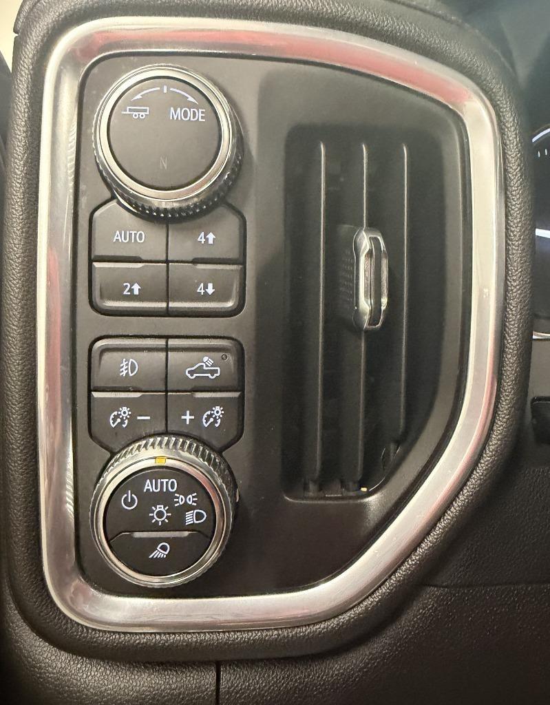GMC Sierra 2500HD Denali Crew Cab 4WD SB 2022