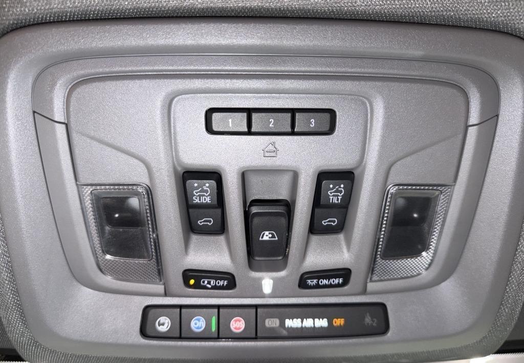 GMC Sierra 2500HD Denali Crew Cab 4WD SB 2022