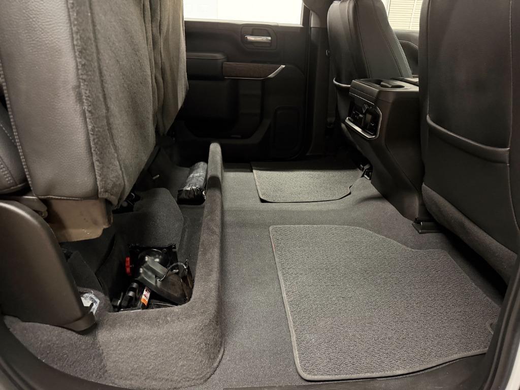GMC Sierra 2500HD Denali Crew Cab 4WD SB 2022