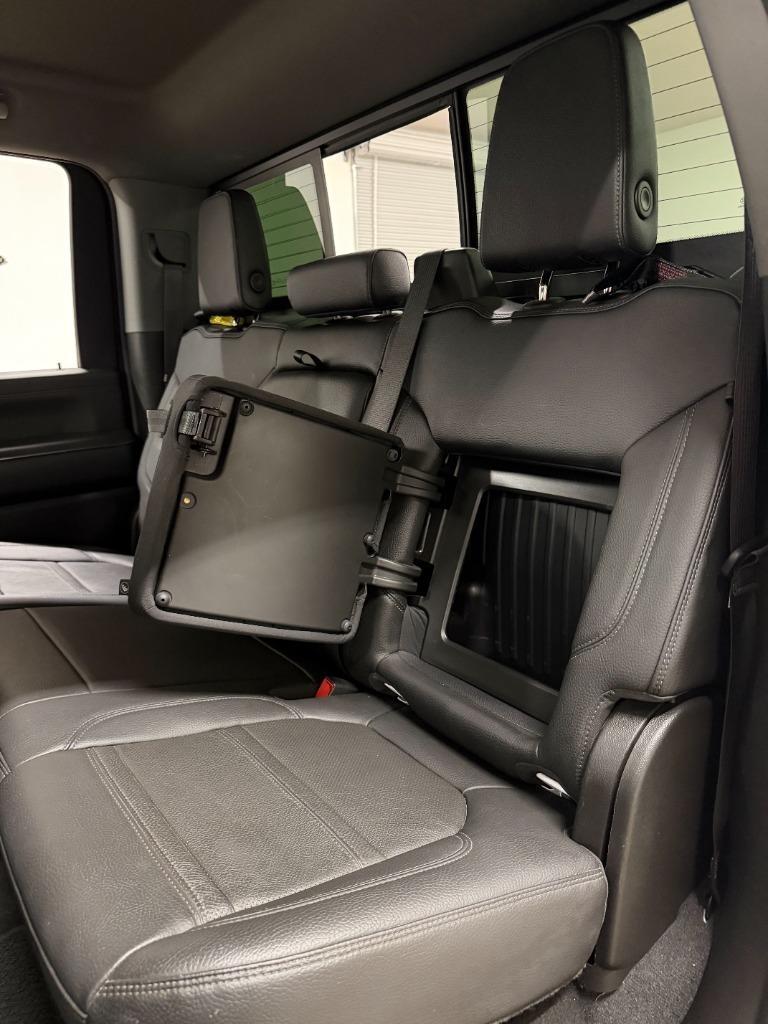 GMC Sierra 2500HD Denali Crew Cab 4WD SB 2022