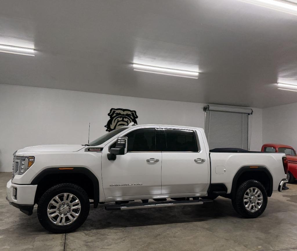 GMC Sierra 2500HD Denali Crew Cab 4WD SB 2022