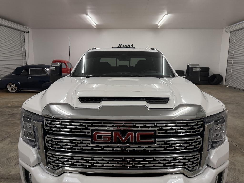 GMC Sierra 2500HD Denali Crew Cab 4WD SB 2022