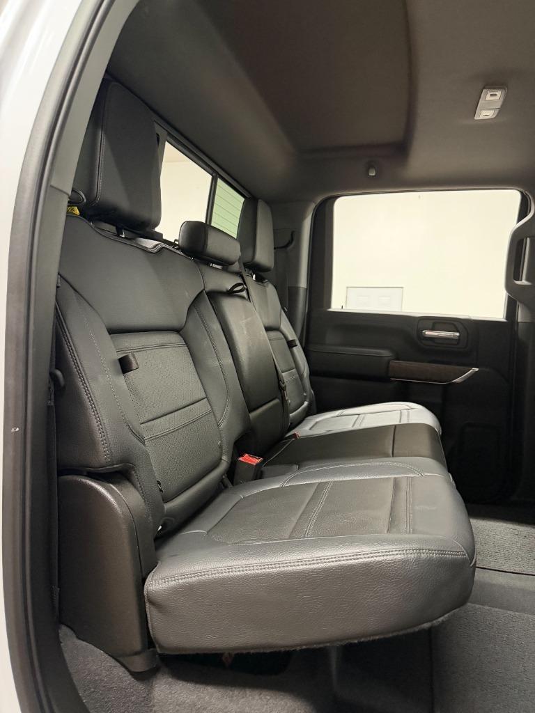 GMC Sierra 2500HD Denali Crew Cab 4WD SB 2022