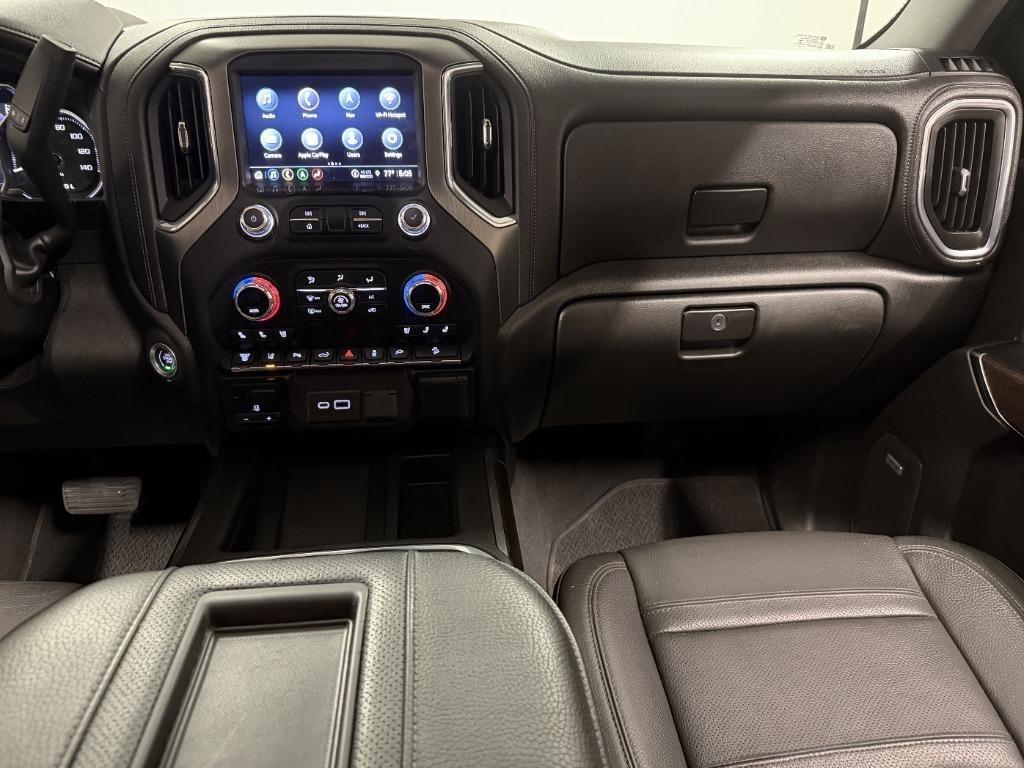 GMC Sierra 2500HD Denali Crew Cab 4WD SB 2022