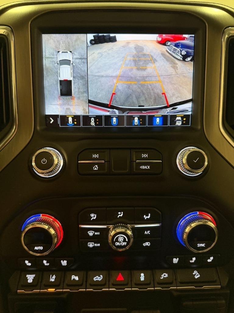 GMC Sierra 2500HD Denali Crew Cab 4WD SB 2022