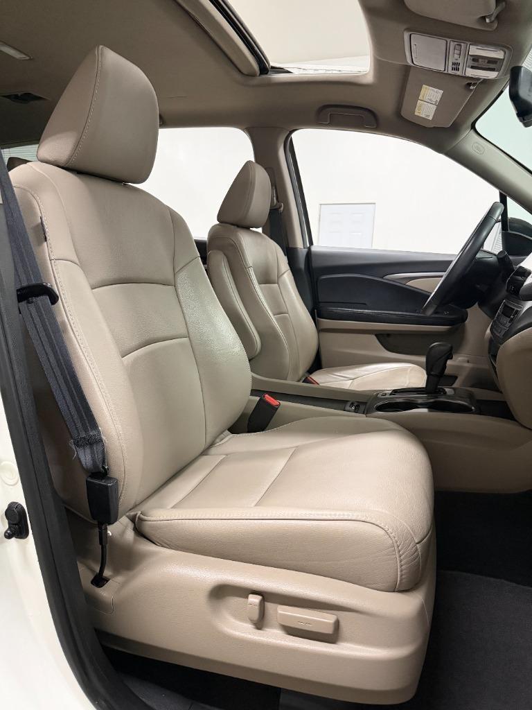 Honda Pilot EX-L w/Navigation 2017