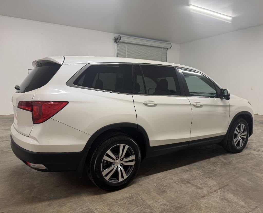 Honda Pilot EX-L w/Navigation 2017