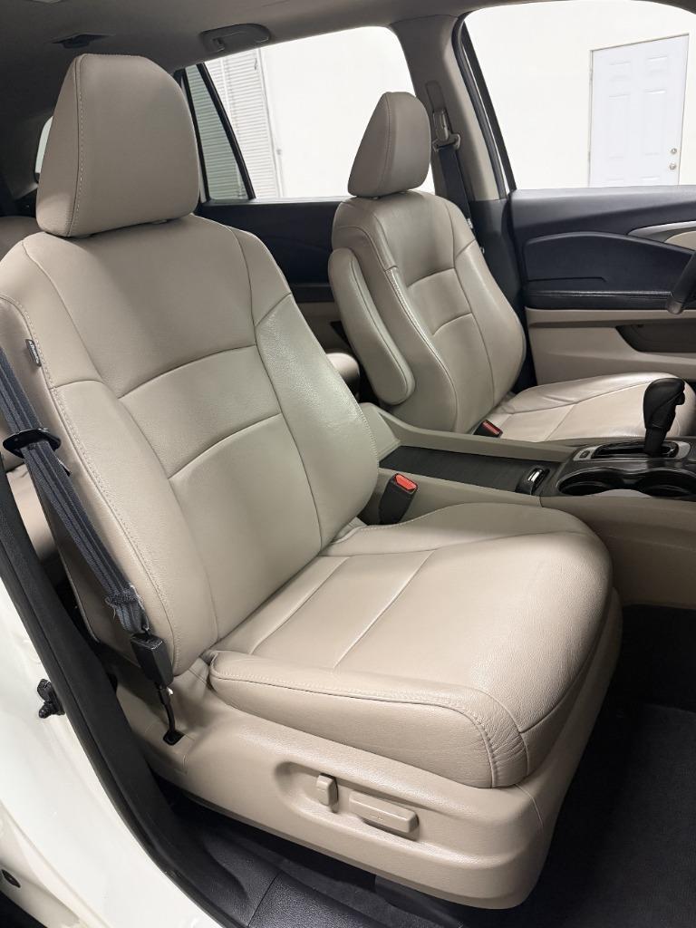 Honda Pilot EX-L w/Navigation 2017