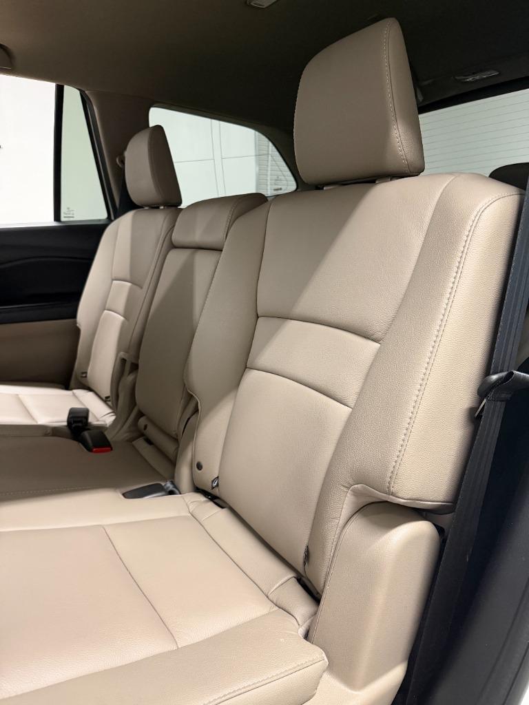 Honda Pilot EX-L w/Navigation 2017