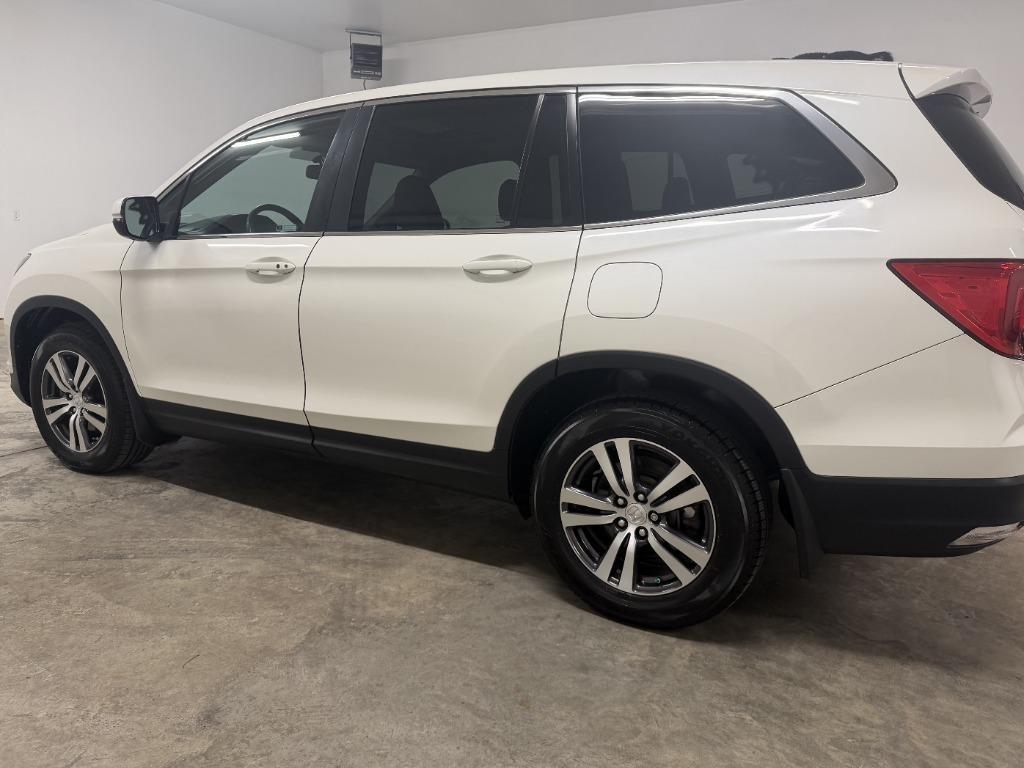 Honda Pilot EX-L w/Navigation 2017