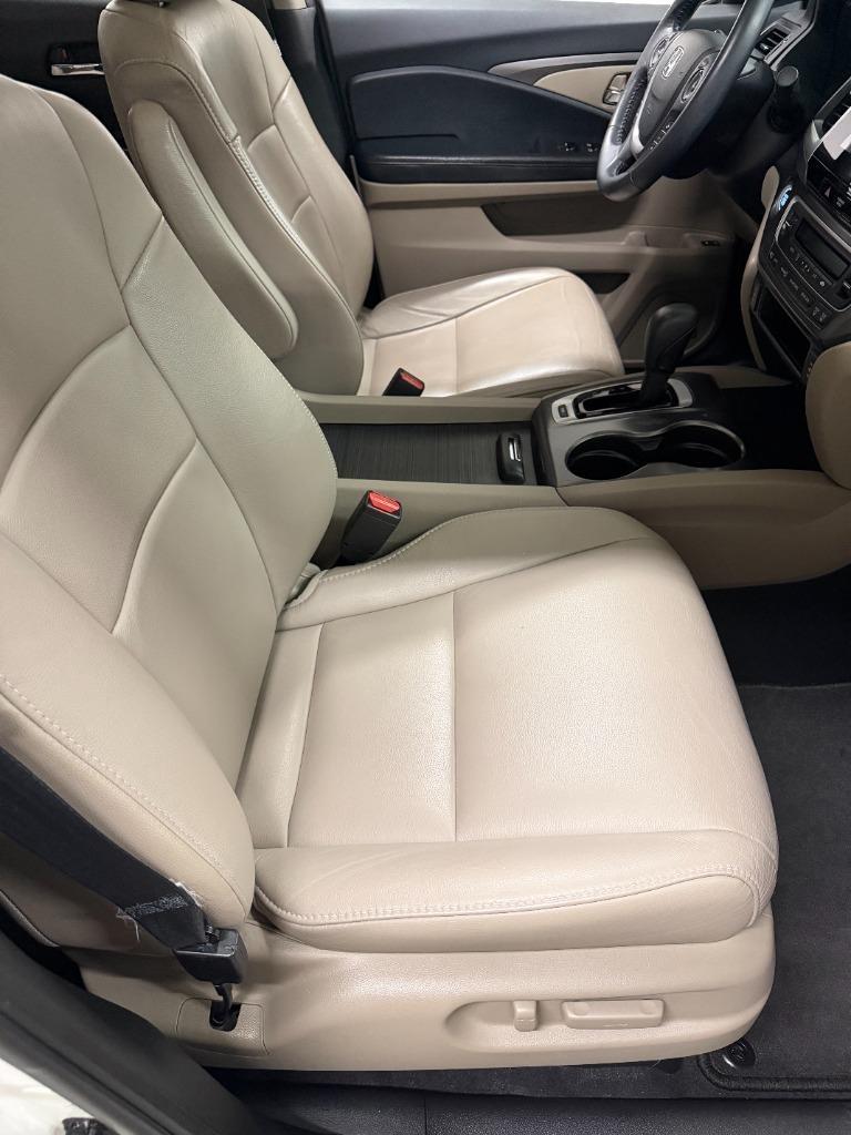 Honda Pilot EX-L w/Navigation 2017