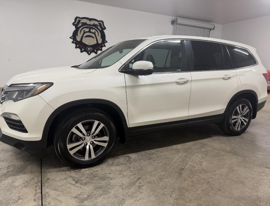 Honda Pilot EX-L w/Navigation 2017