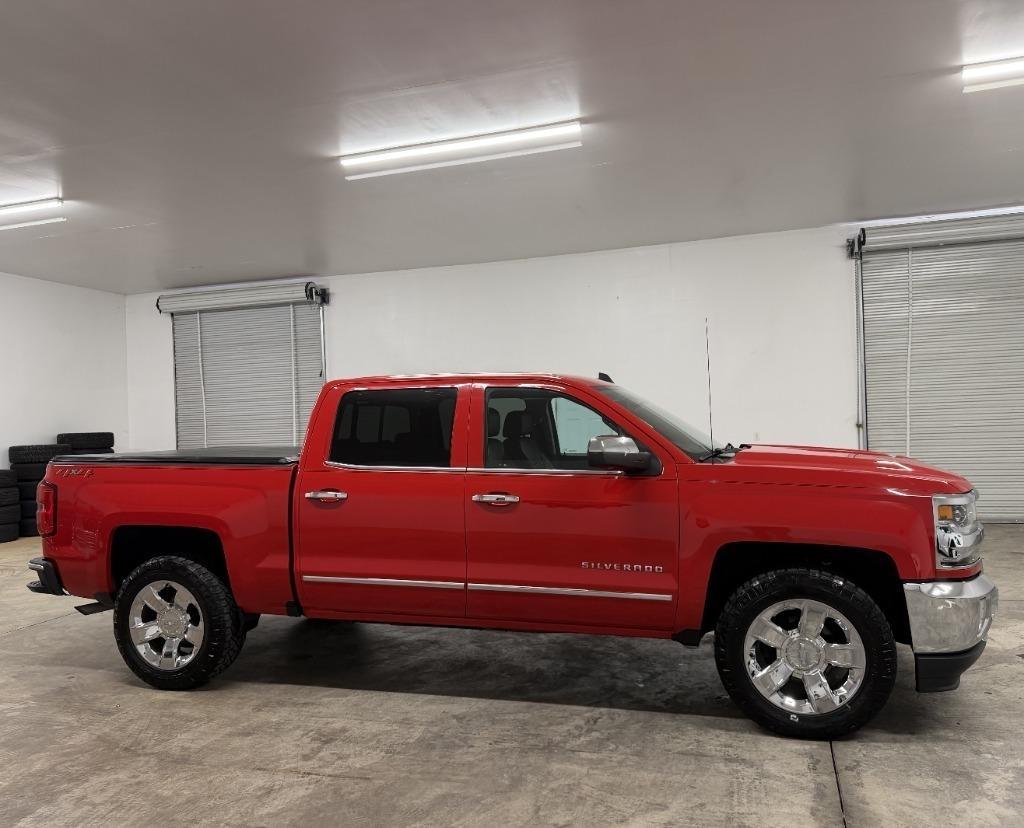 Chevrolet Silverado 1500 LTZ Crew Cab 4WD 2018