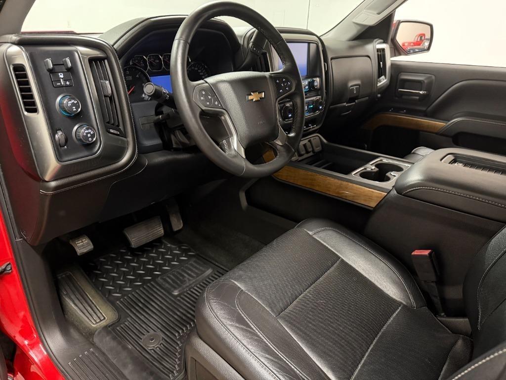 Chevrolet Silverado 1500 LTZ Crew Cab 4WD 2018