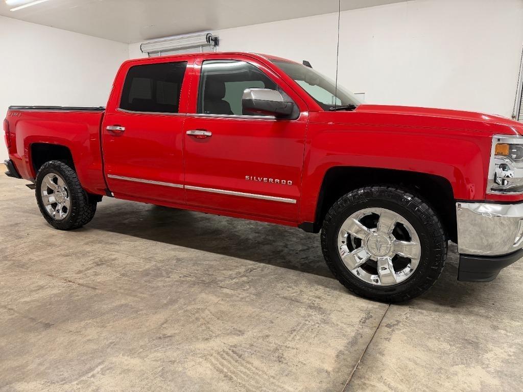 Chevrolet Silverado 1500 LTZ Crew Cab 4WD 2018