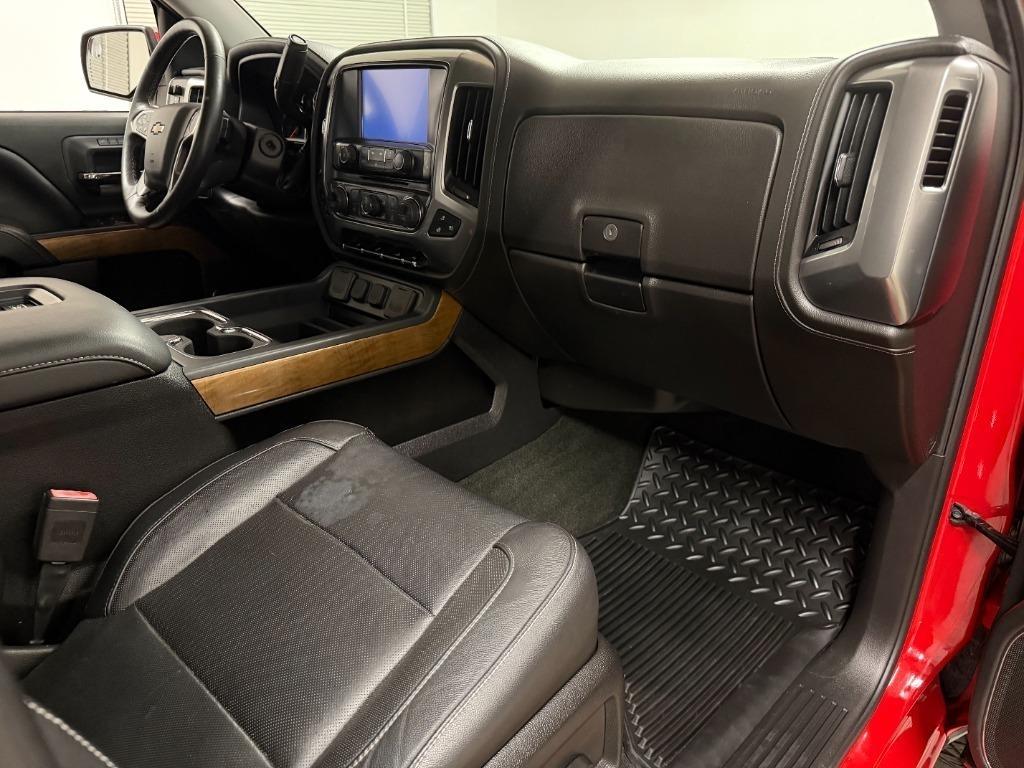 Chevrolet Silverado 1500 LTZ Crew Cab 4WD 2018