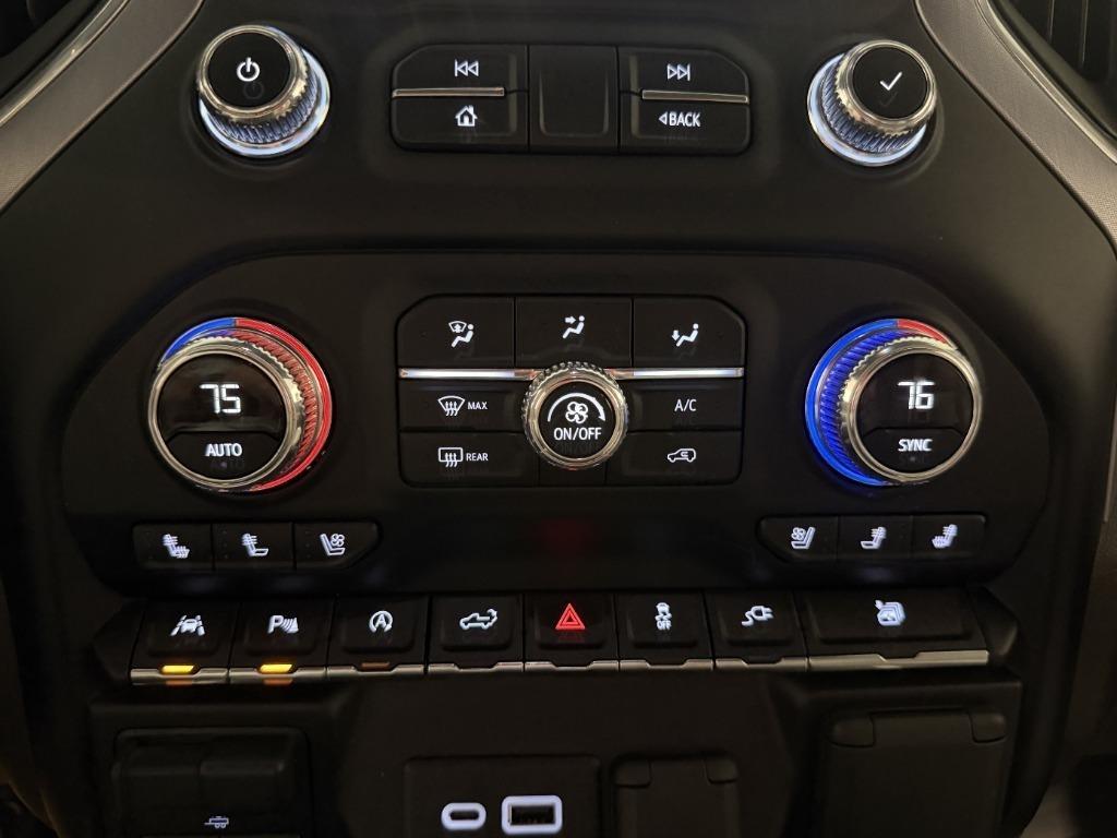GMC Sierra 1500 SLT Crew Cab Long Box 4WD 2019