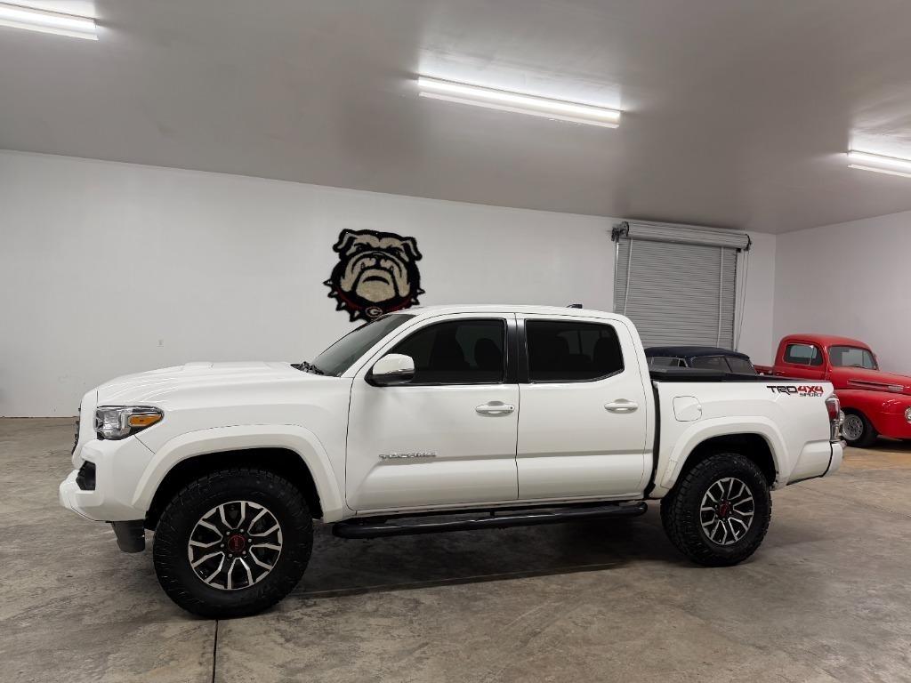 Toyota Tacoma SR5 Double Cab Long Bed V6 6AT 4WD 2020