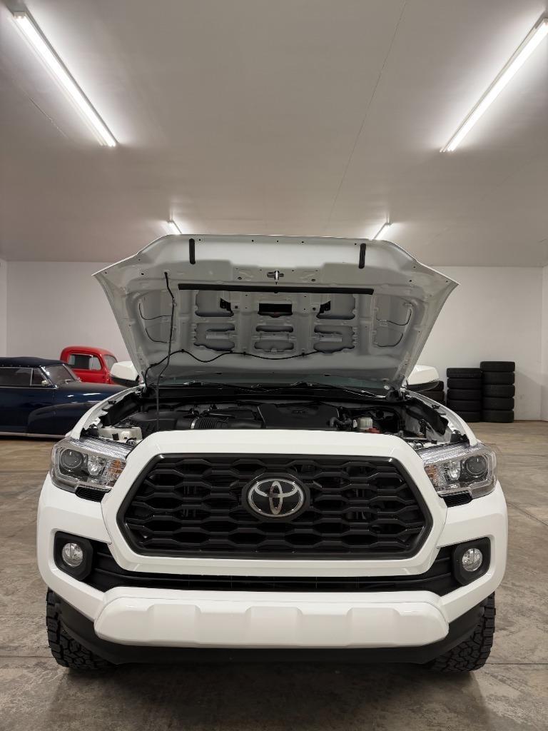 Toyota Tacoma SR5 Double Cab Long Bed V6 6AT 4WD 2020