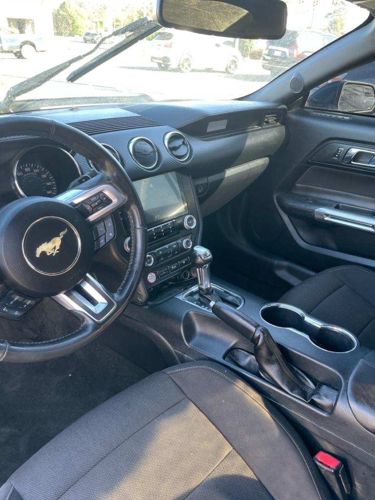 Ford Mustang V6 Coupe 2017