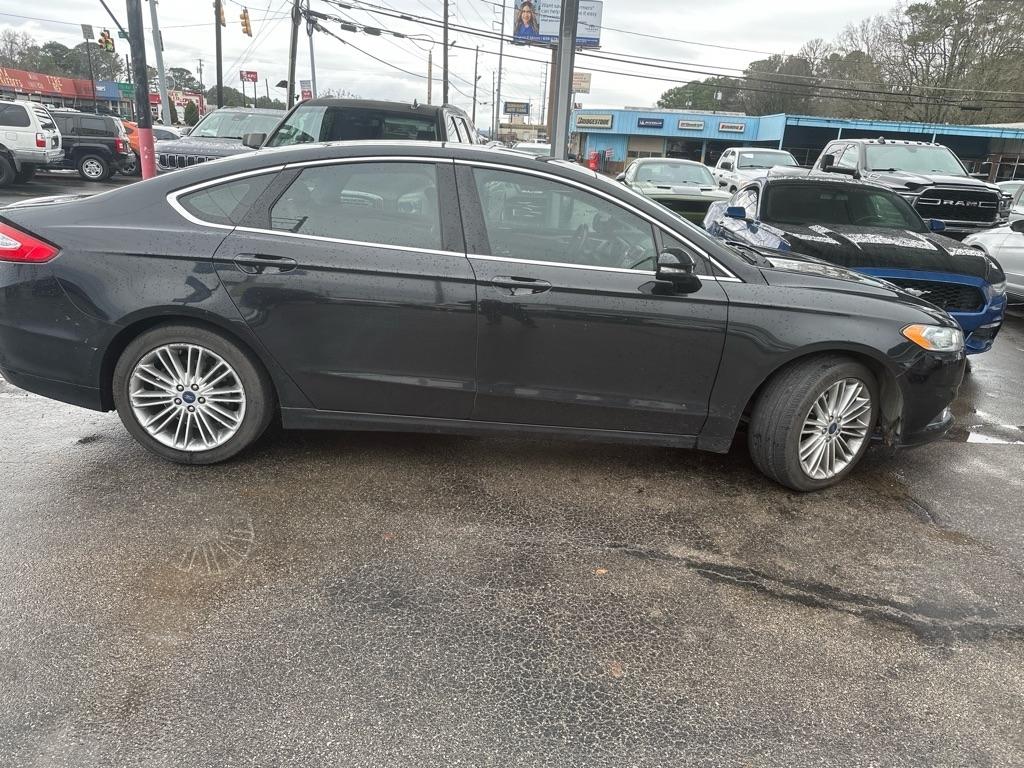 Ford Fusion SE 2016