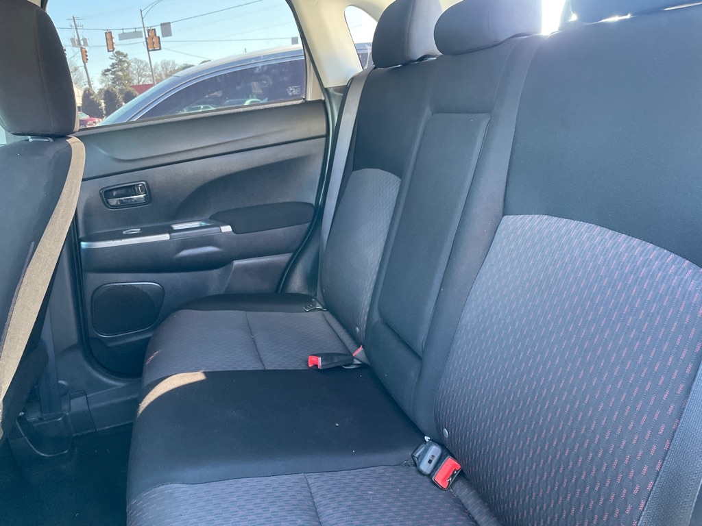 Mitsubishi Outlander Sport 2.0 ES 5M 2019