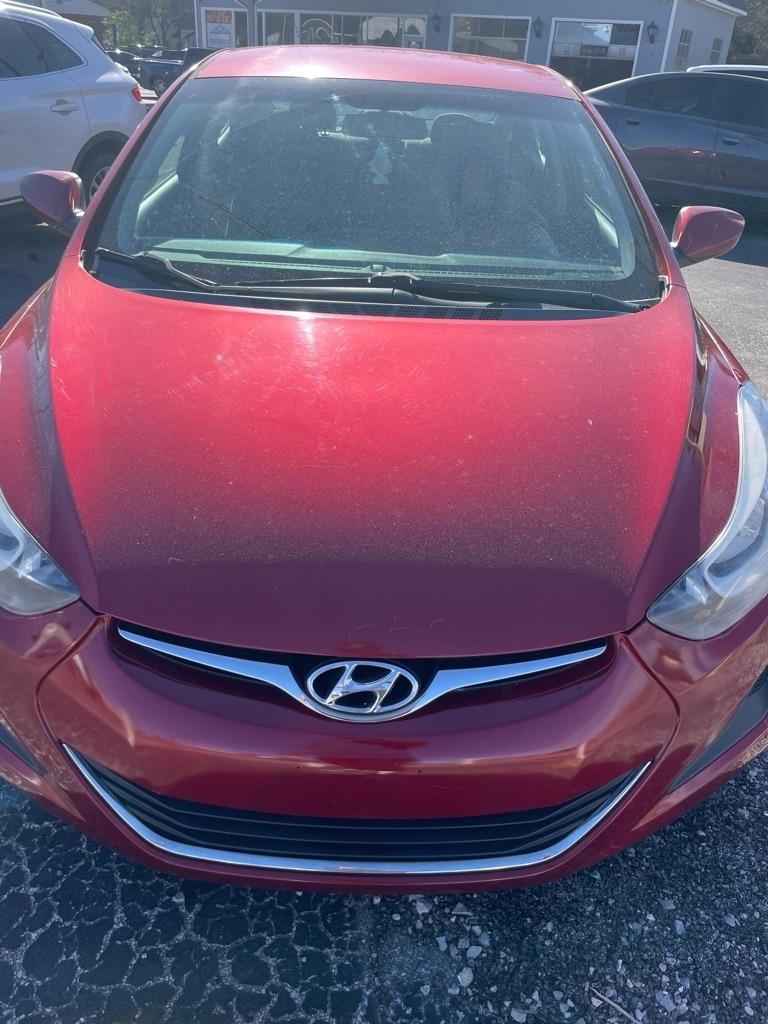 Hyundai Elantra SE 6AT 2015