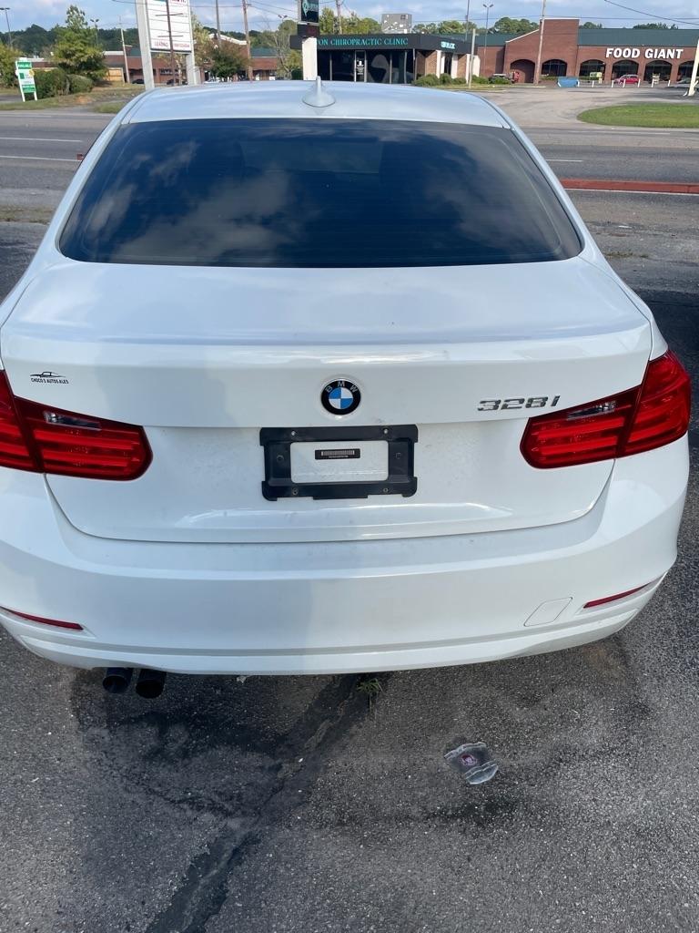 BMW 3-Series 328i Sedan 2015