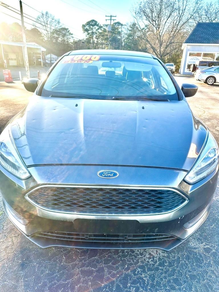 Ford Focus SE Sedan 2018