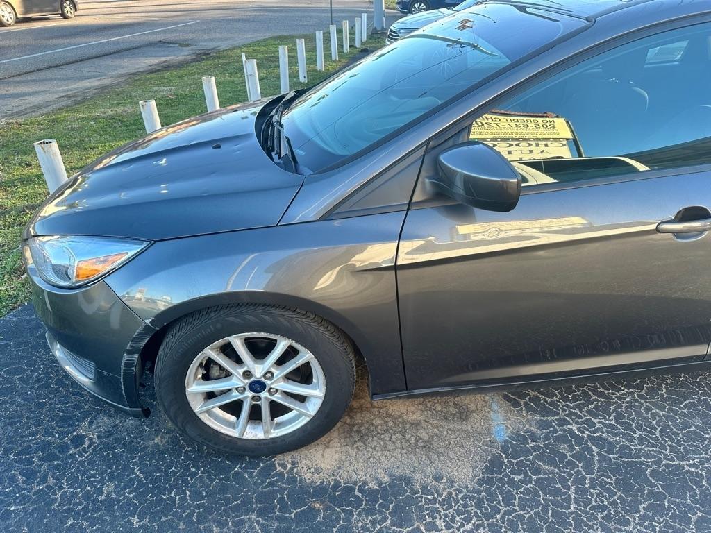 Ford Focus SE Sedan 2018