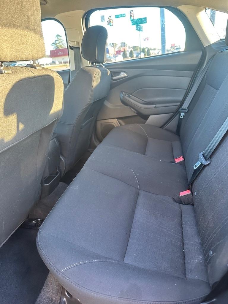 Ford Focus SE Sedan 2018