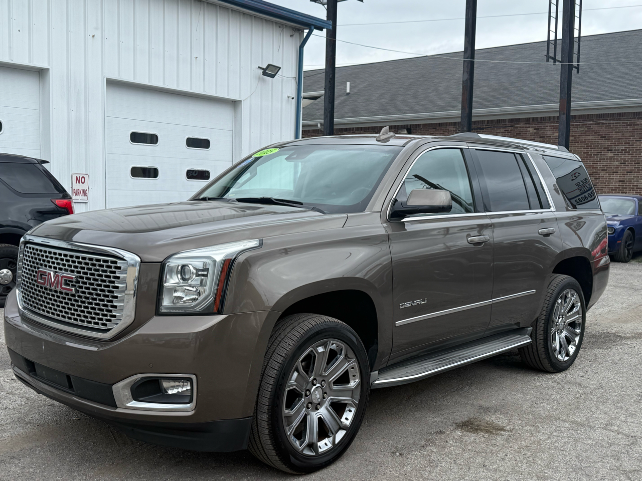 GMC Yukon Denali 4WD 2015 GMC Yukon Denali 4WD 2015