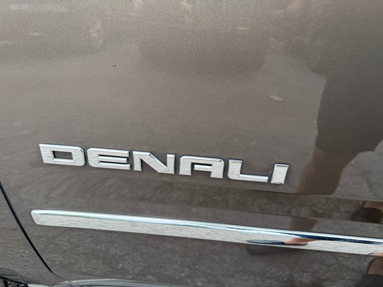 GMC Yukon Denali 4WD 2015 GMC Yukon Denali 4WD 2015